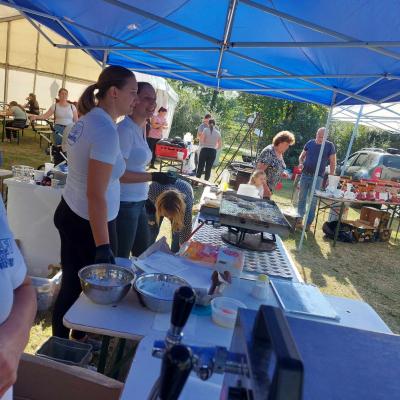 370310314 1402055420377836 477959326290398687 N