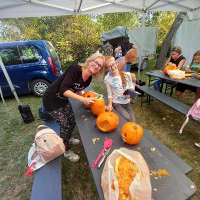 387459679 165048266671555 8395868615460271055 N